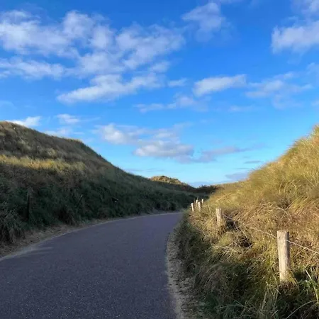 דירה By Dunes With Balcony Views