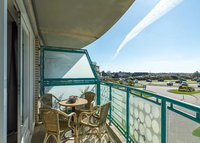 By Dunes With Balcony Views Appartement